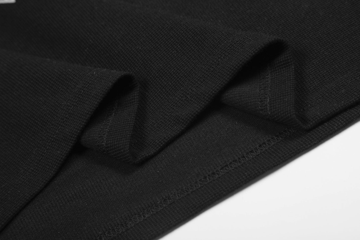 CapCabin “Leopard Collar Graphic Polo Tee”