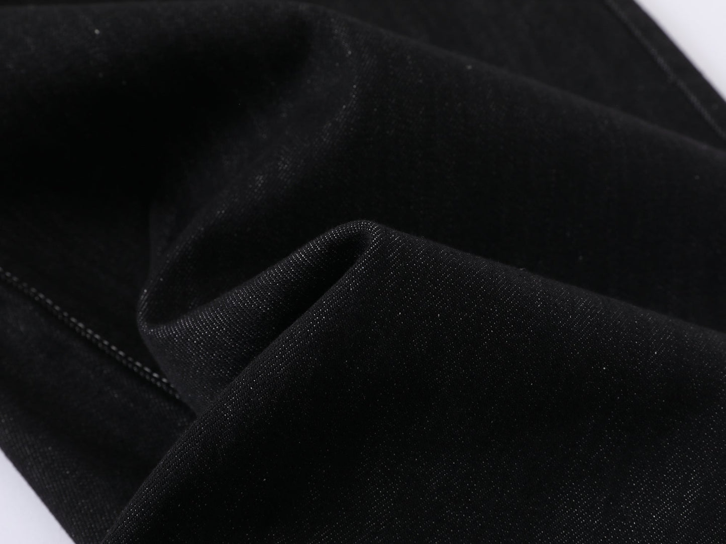 CapCabin “Angel Wing Wide-Leg Denim Jeans”
