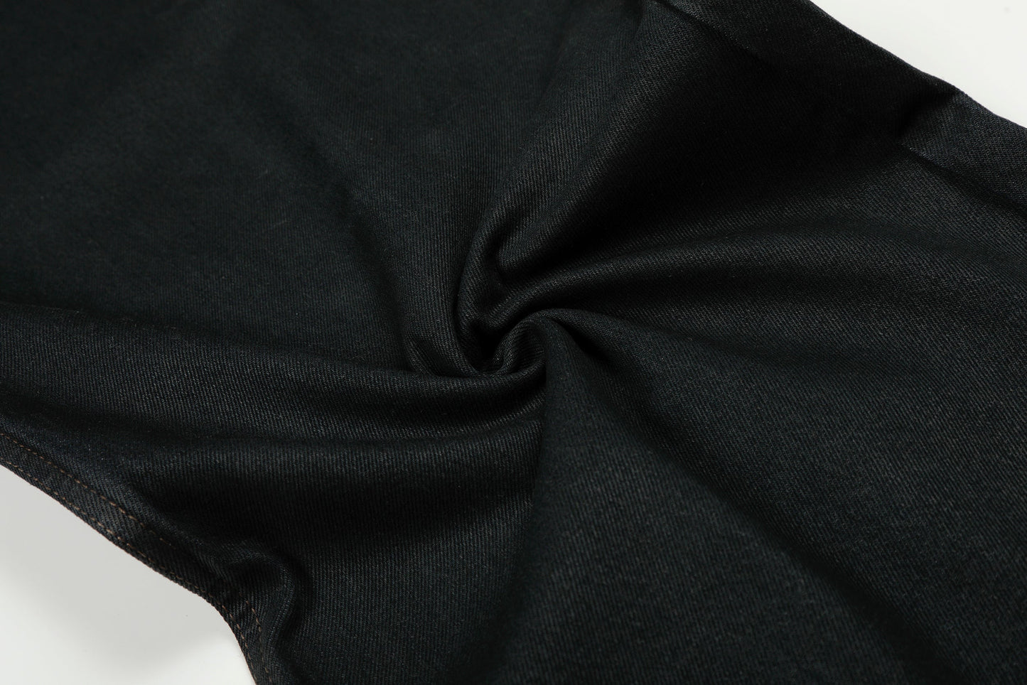 CapCabin Minimal Curved Denim Pants