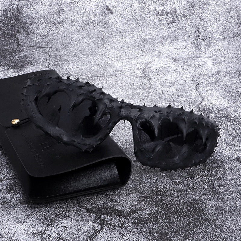 Vinyl Teeth Skull Sunglasses