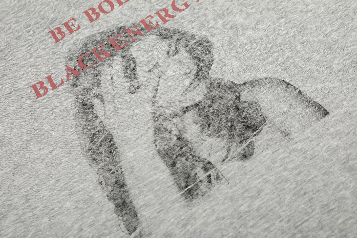 CapCabin “Be Bold” Portrait Graphic Long Sleeve Tee
