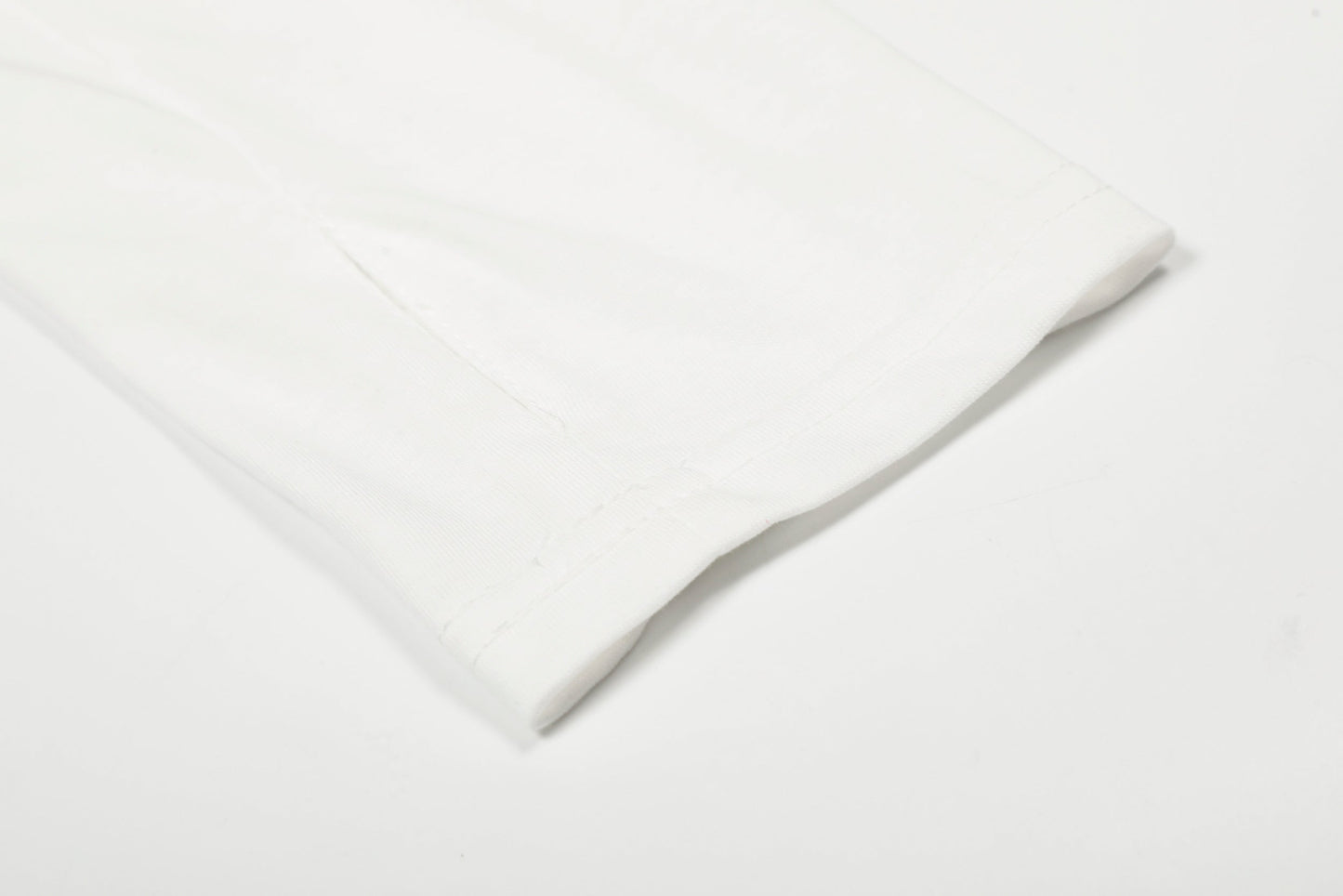 CapCabin Graphic Long Sleeve Tee