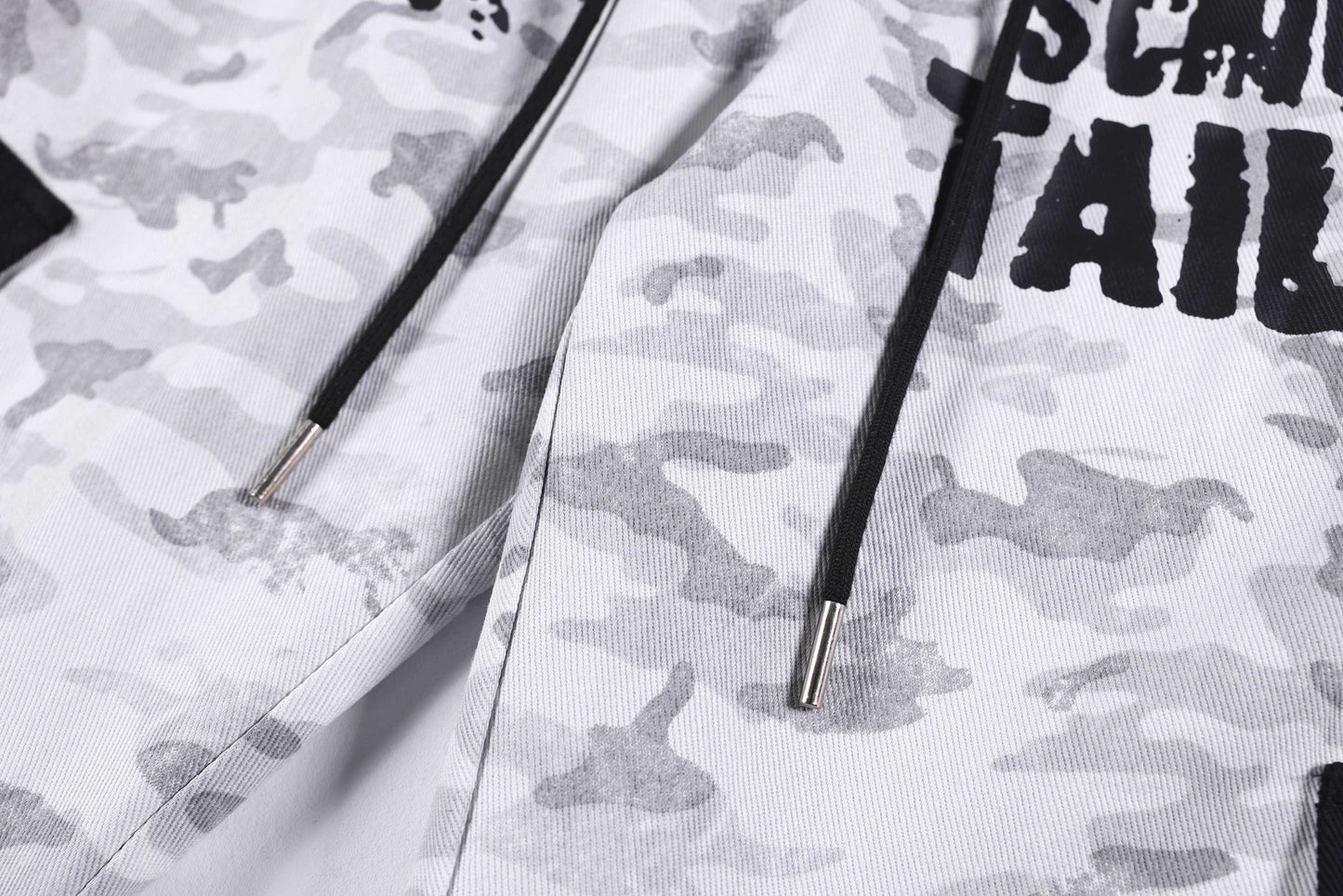CapCabin Camo Graphic Cargo Pants