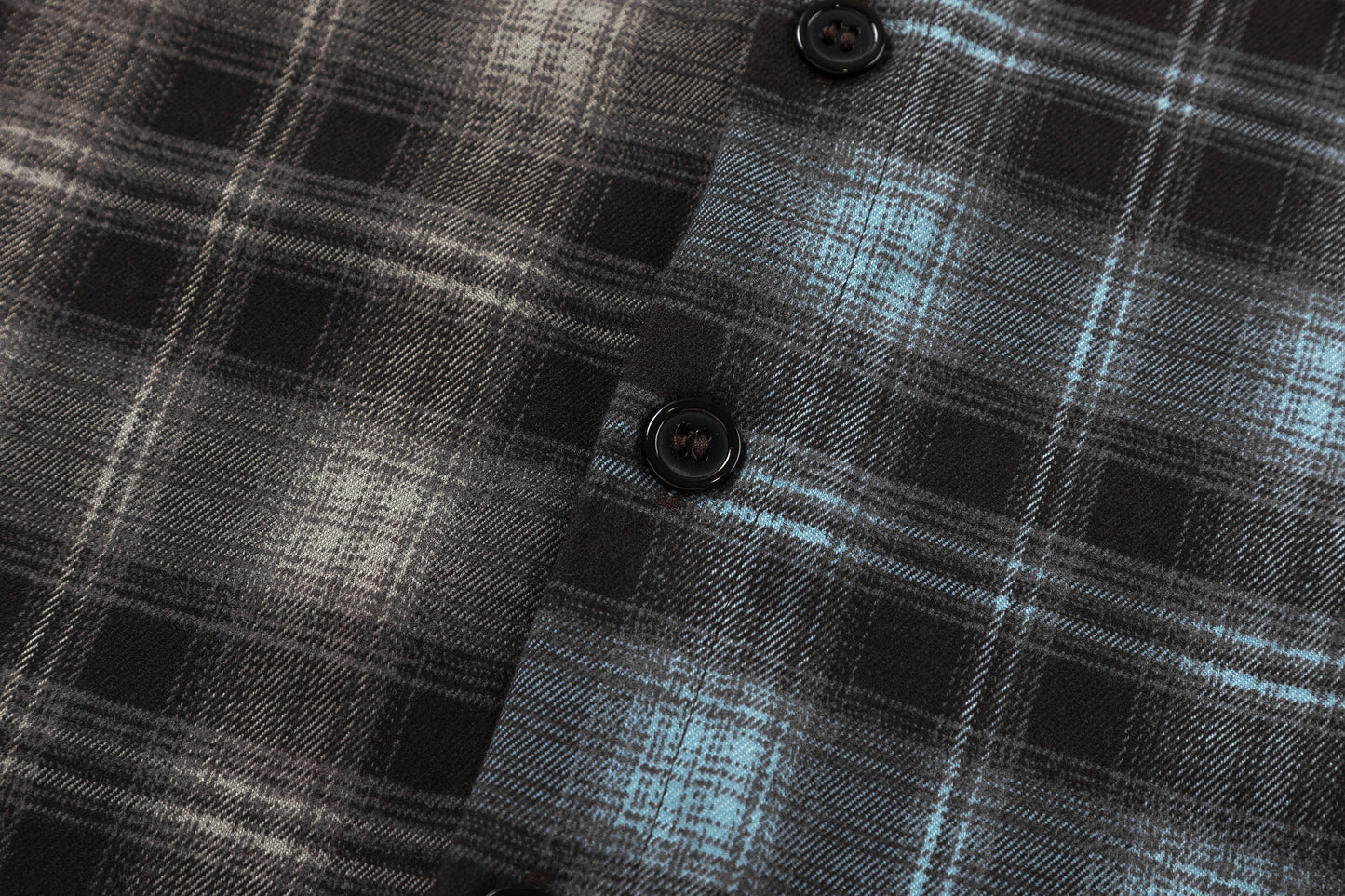 WELLDONE Split Plaid Overshirt