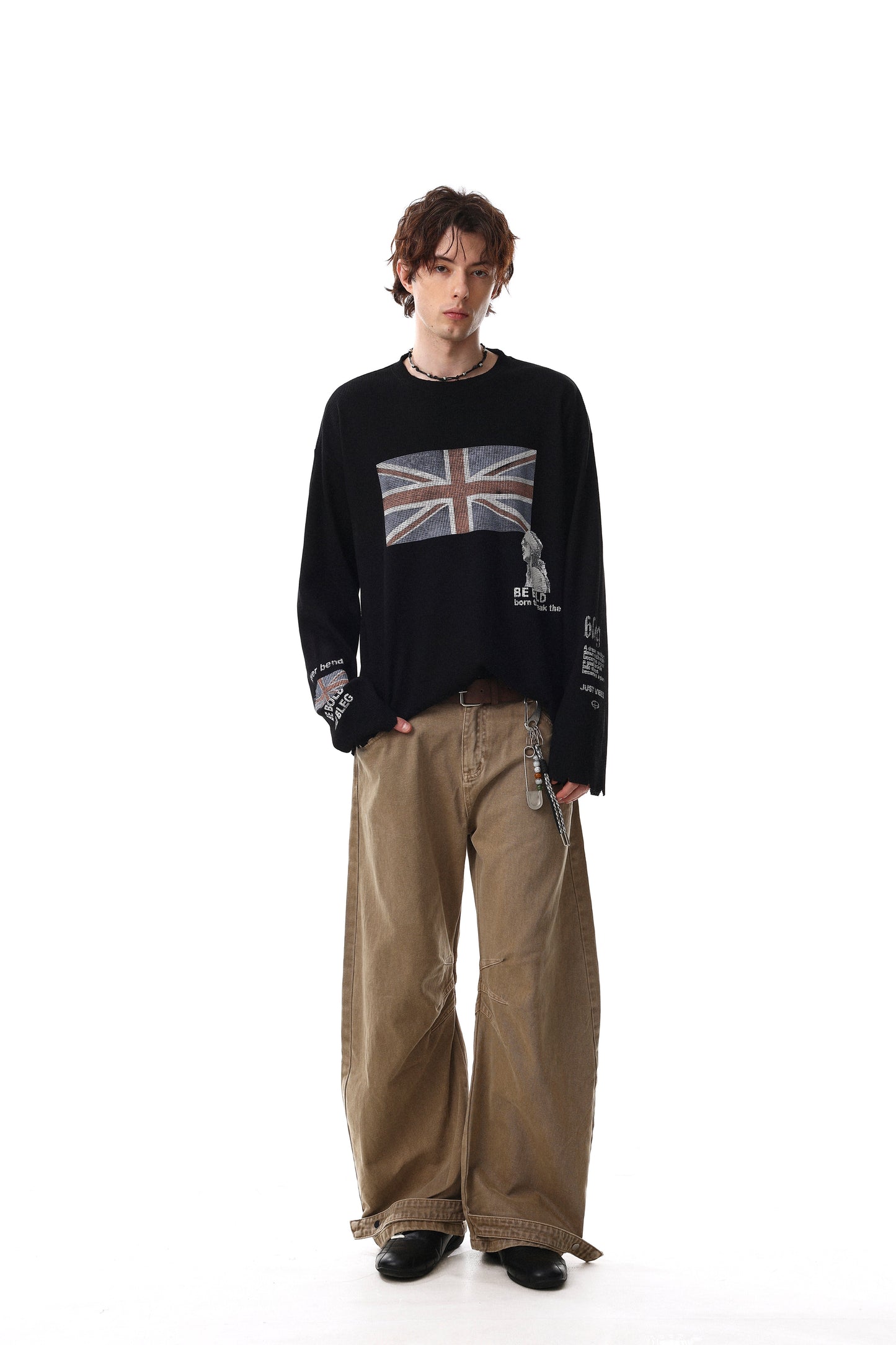 CapCabin Union Graphic Long Sleeve Tee