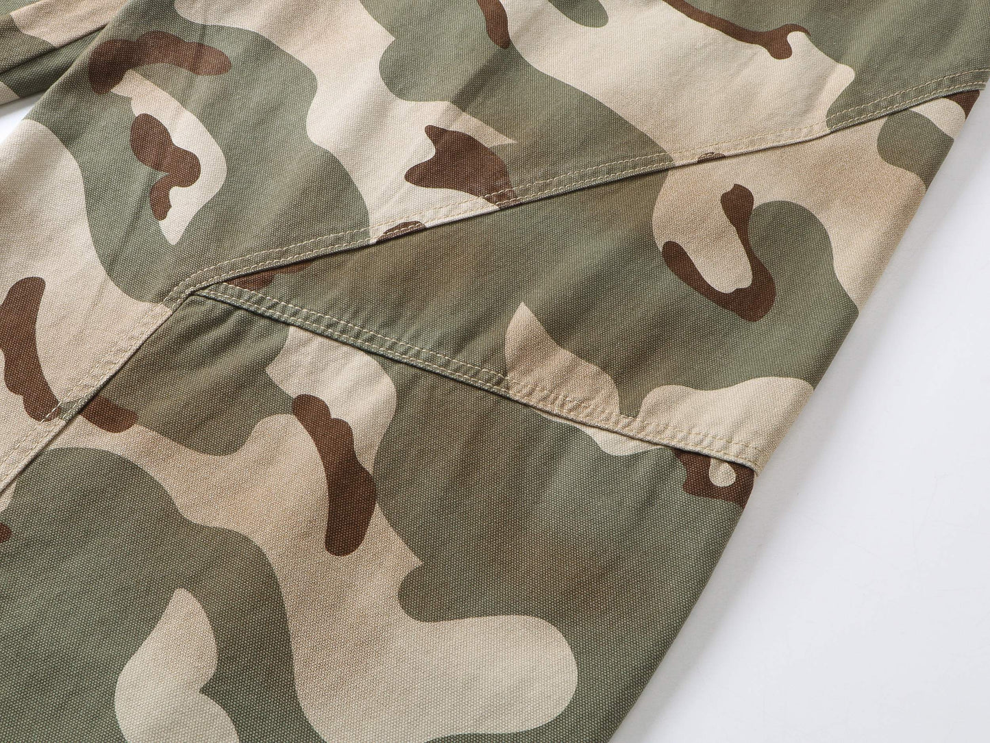 CapCabin “Urban Camo Wide-Leg Pants”