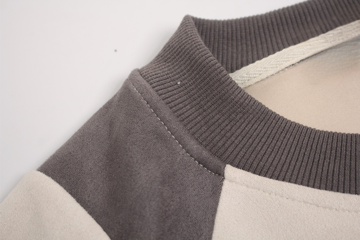 CapCabin Sport Panel Suede Tee