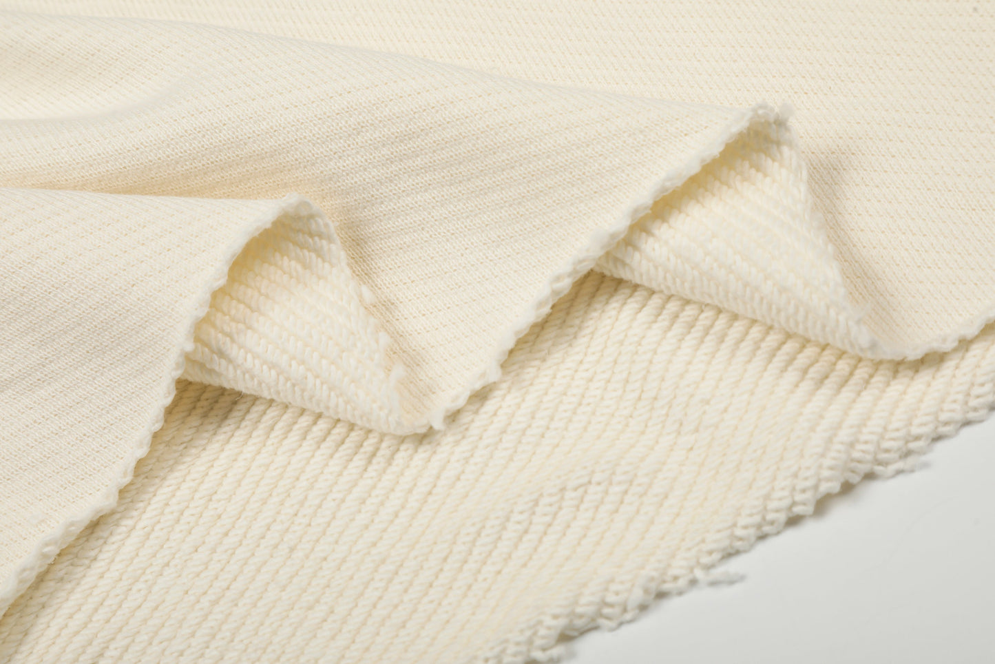 CapCabin Graphic Textured Sweatshirt