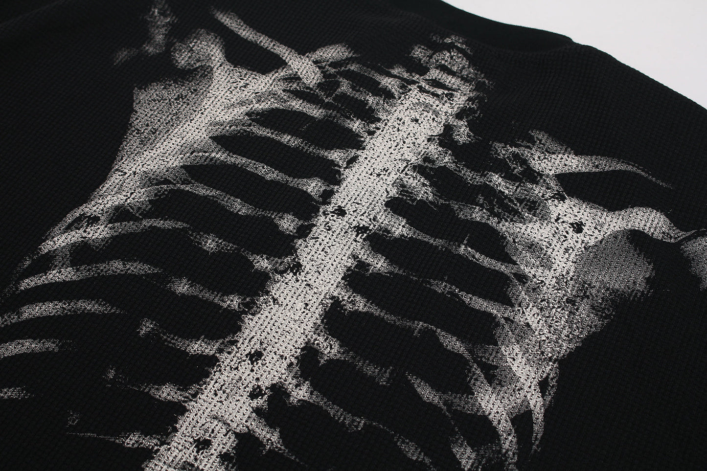CapCabin Skeleton Print Long Sleeve Tee