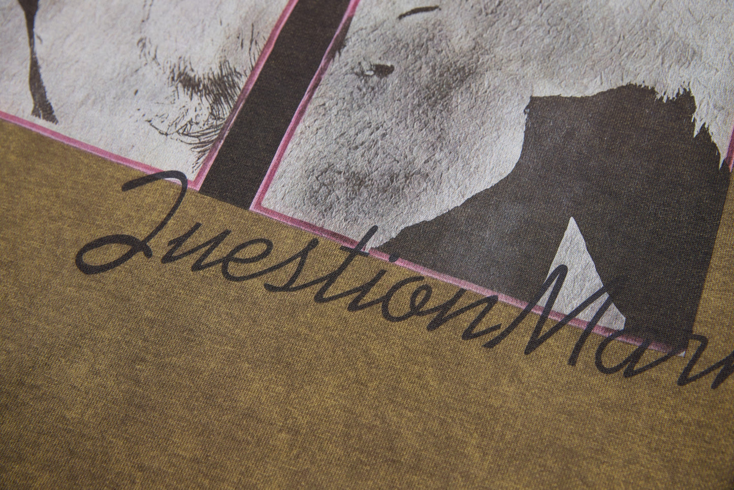 CapCabin Vintage Graphic Long Sleeve Tee