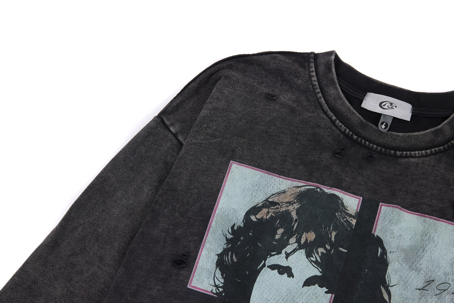 CapCabin Vintage Graphic Long Sleeve Tee