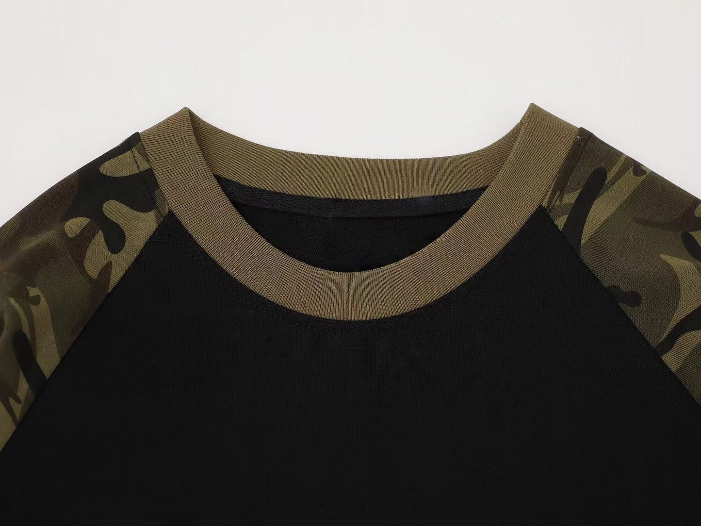CapCabin Camo Sleeve Raglan Long Sleeve Tee