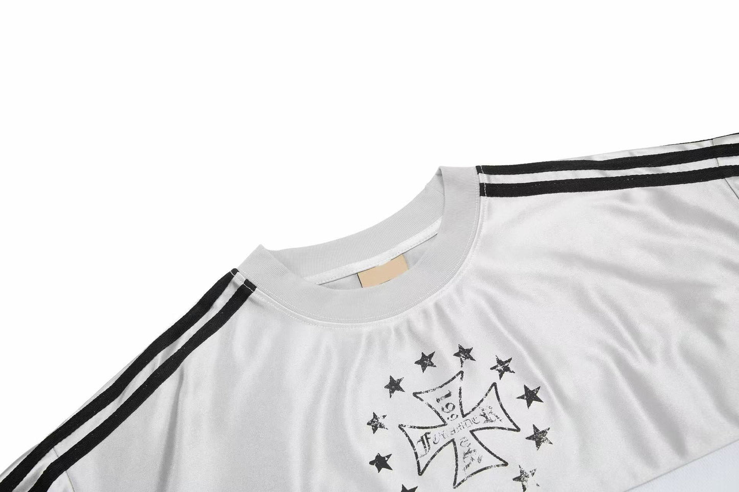 CapCabin “Aversio Mesh Sport Tee”