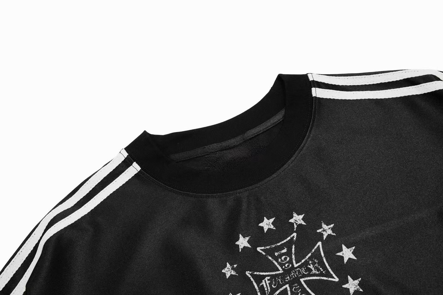 CapCabin “Aversio Mesh Sport Tee”