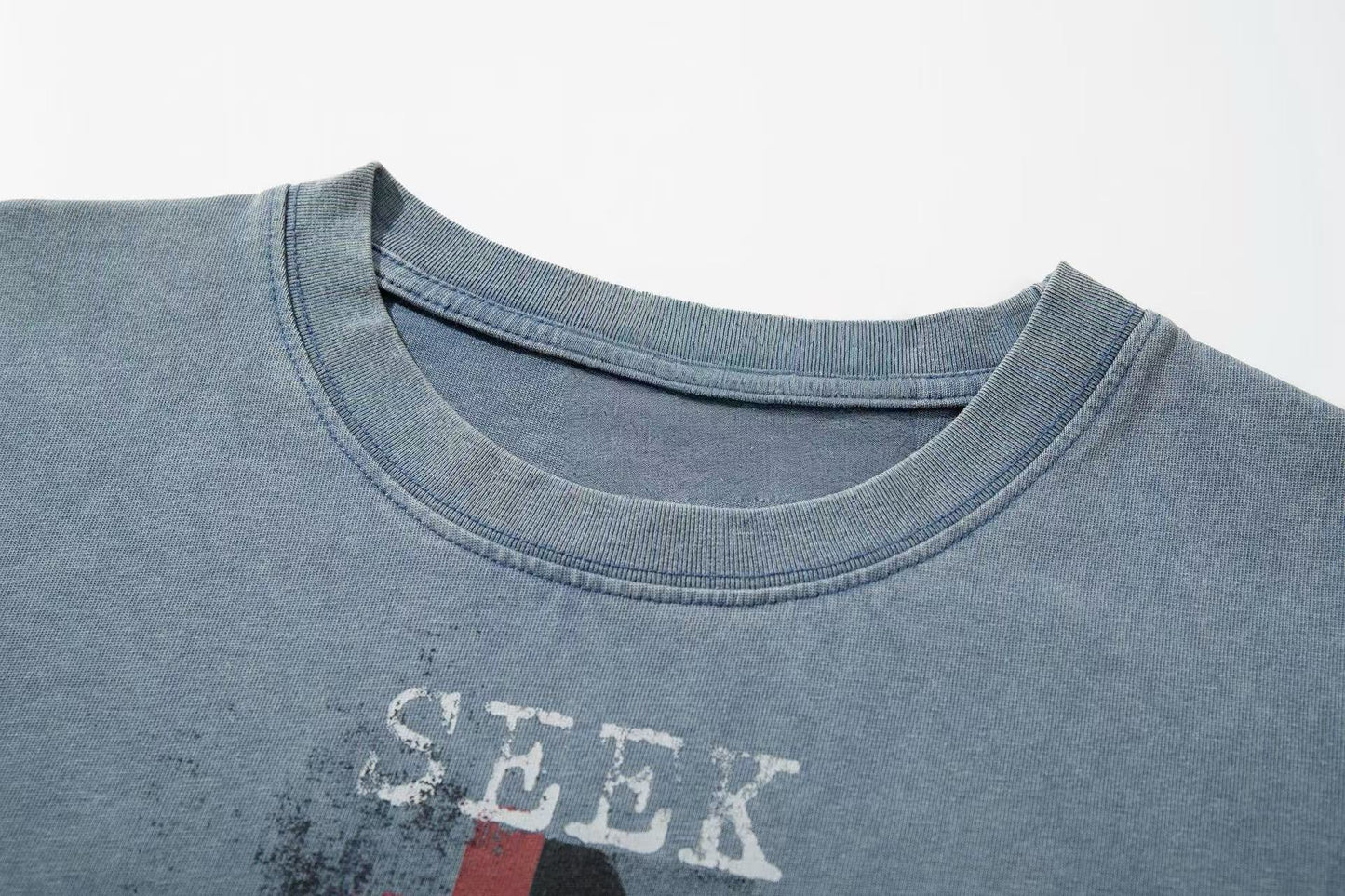 CapCabin “Seek & Explore Washed Graphic Tee”