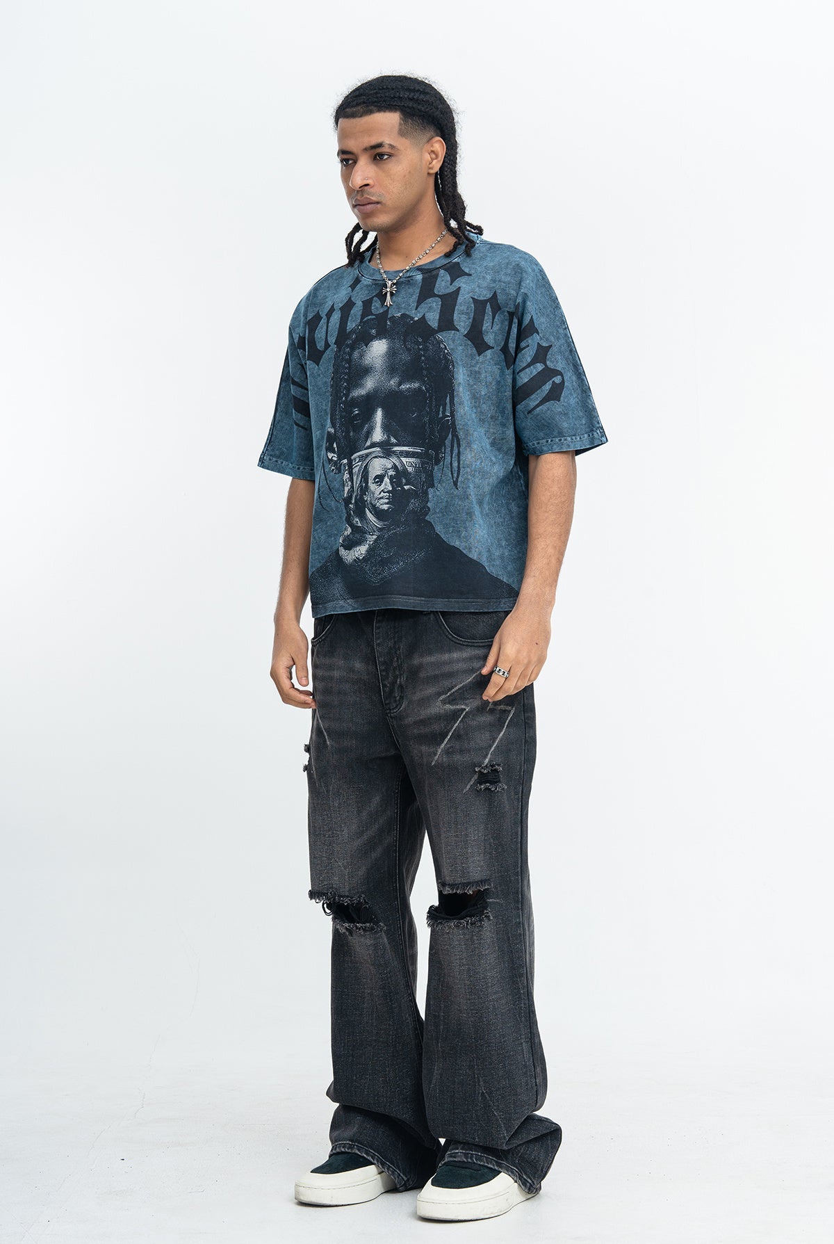 CapCabin “Silent Wealth” Graphic Tee