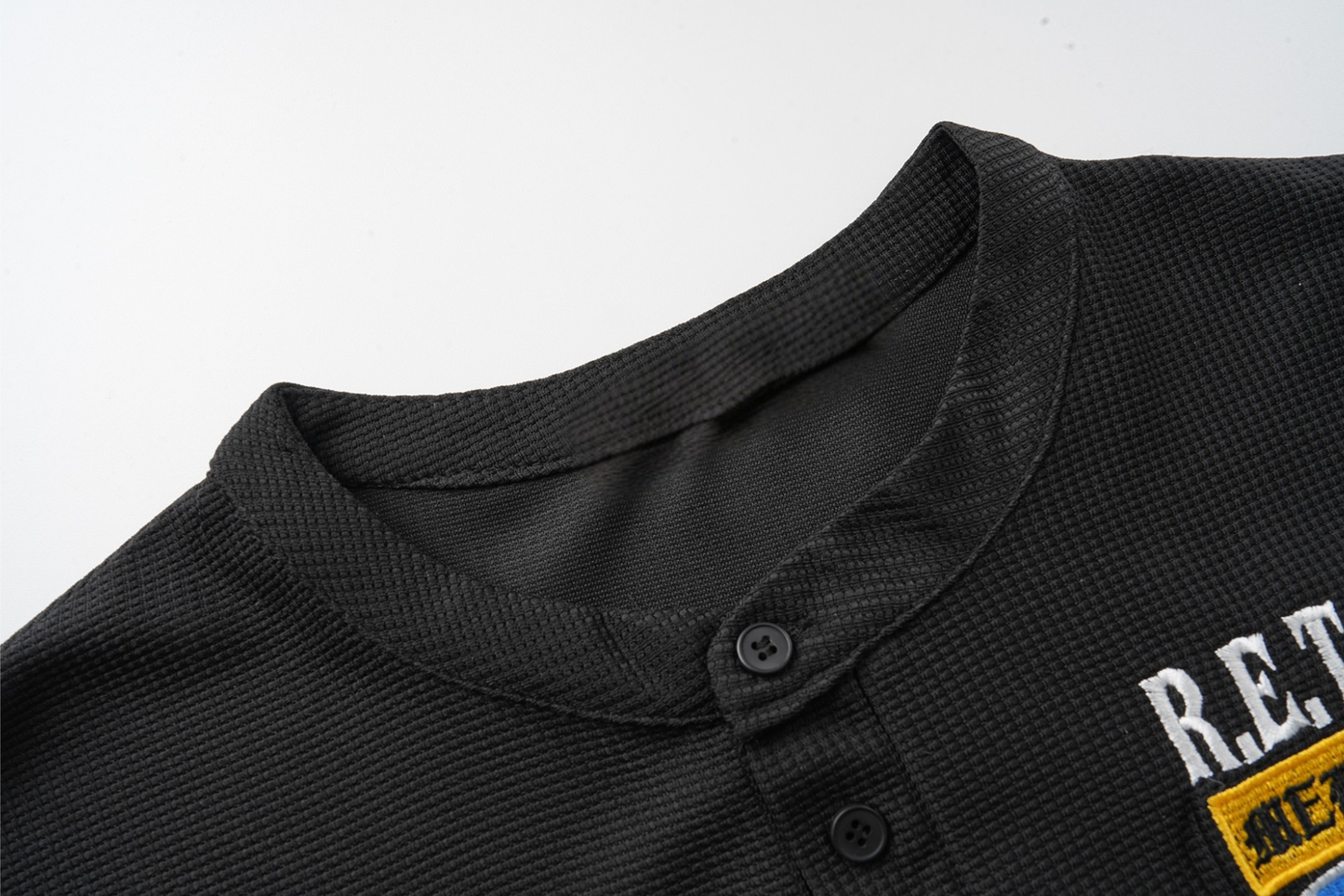 CapCabin Retro Henley Long Sleeve Tee