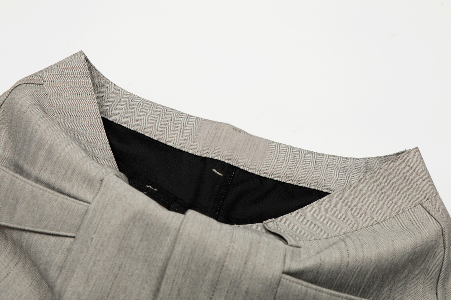 CapCabin Wide-Leg Tailored Pants