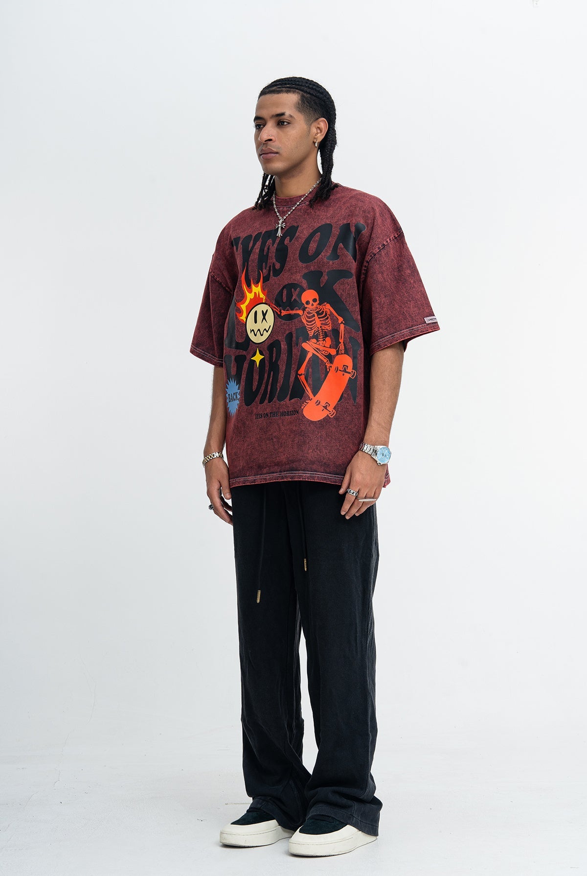CapCabin “Eyes on the Horizon” Graphic Tee