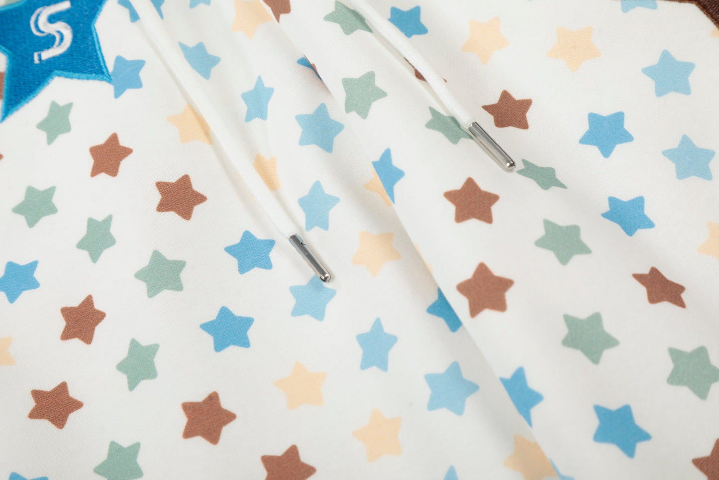 CapCabin Multi-Star Wide-Leg Pants