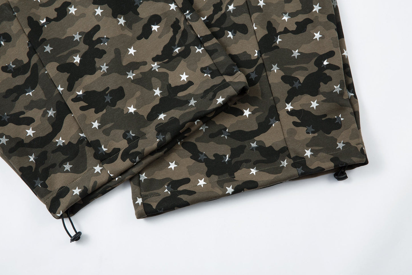 CapCabin Star Camo Wide-Leg Sweatpants