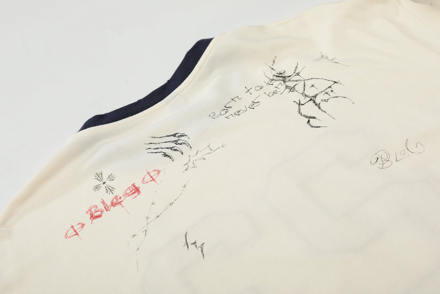 CapCabin Vintage Graphic Long Sleeve Tee