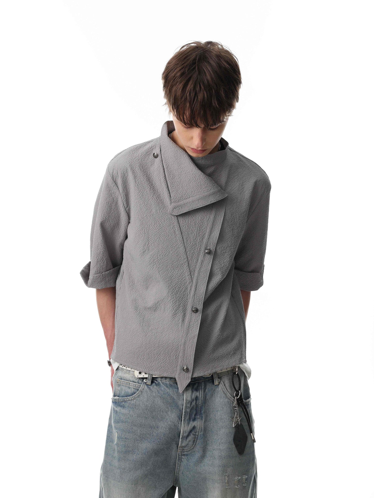 CapCabin “Asymmetrical Stand-Collar Shirt”