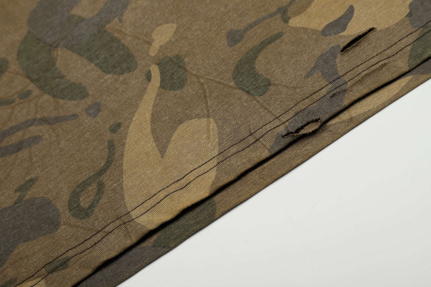CapCabin Camo Graphic Long Sleeve Tee