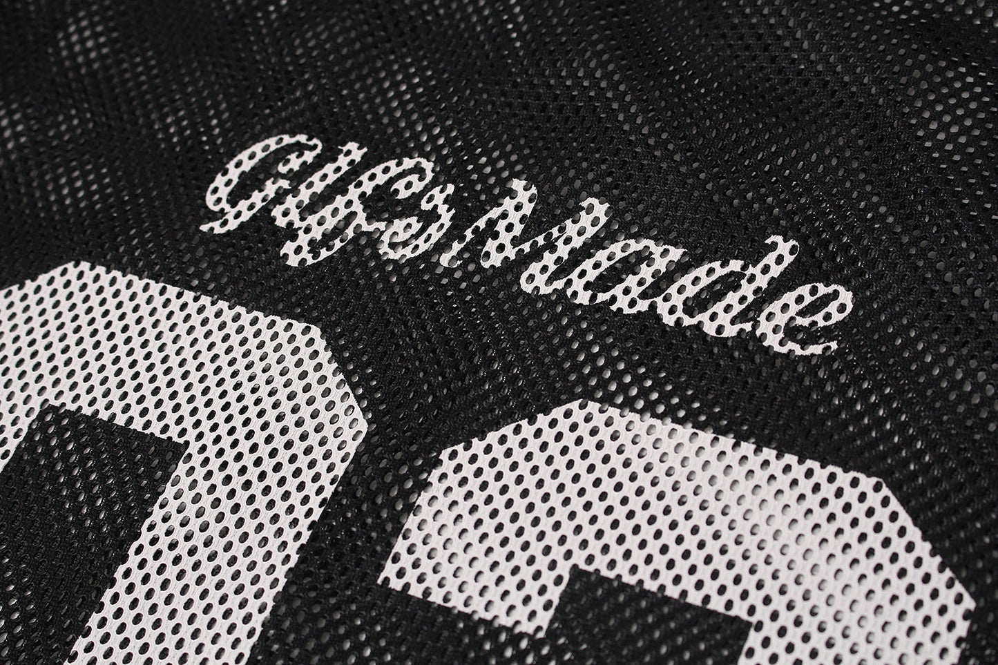 CapCabin 03 Mesh Jersey Tee