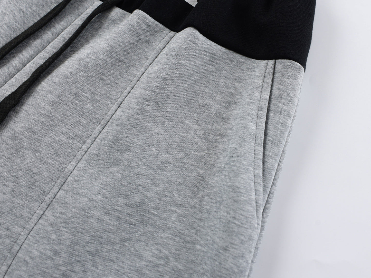 CapCabin Wide-Leg Sweatpants