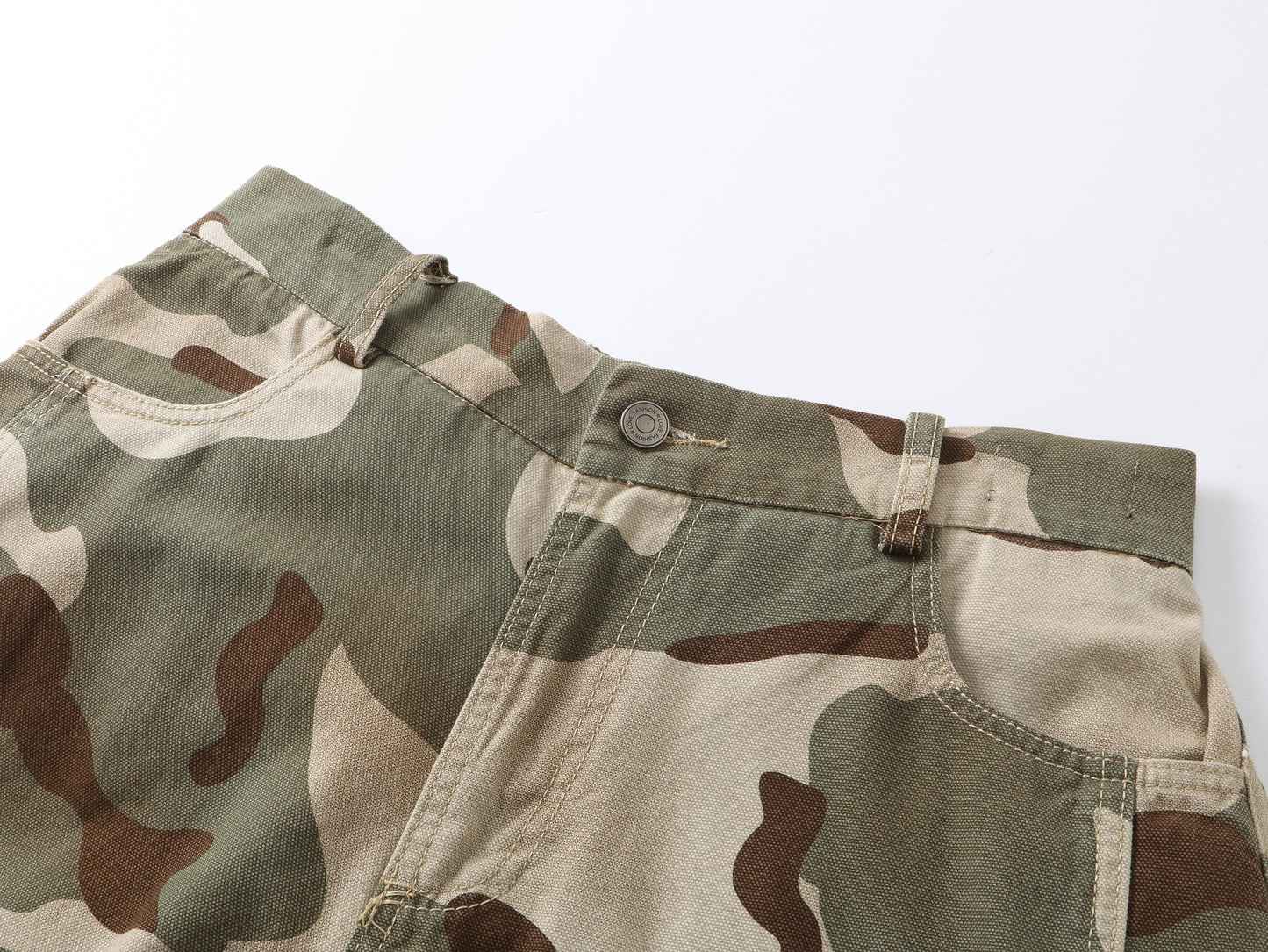 CapCabin “Urban Camo Wide-Leg Pants”