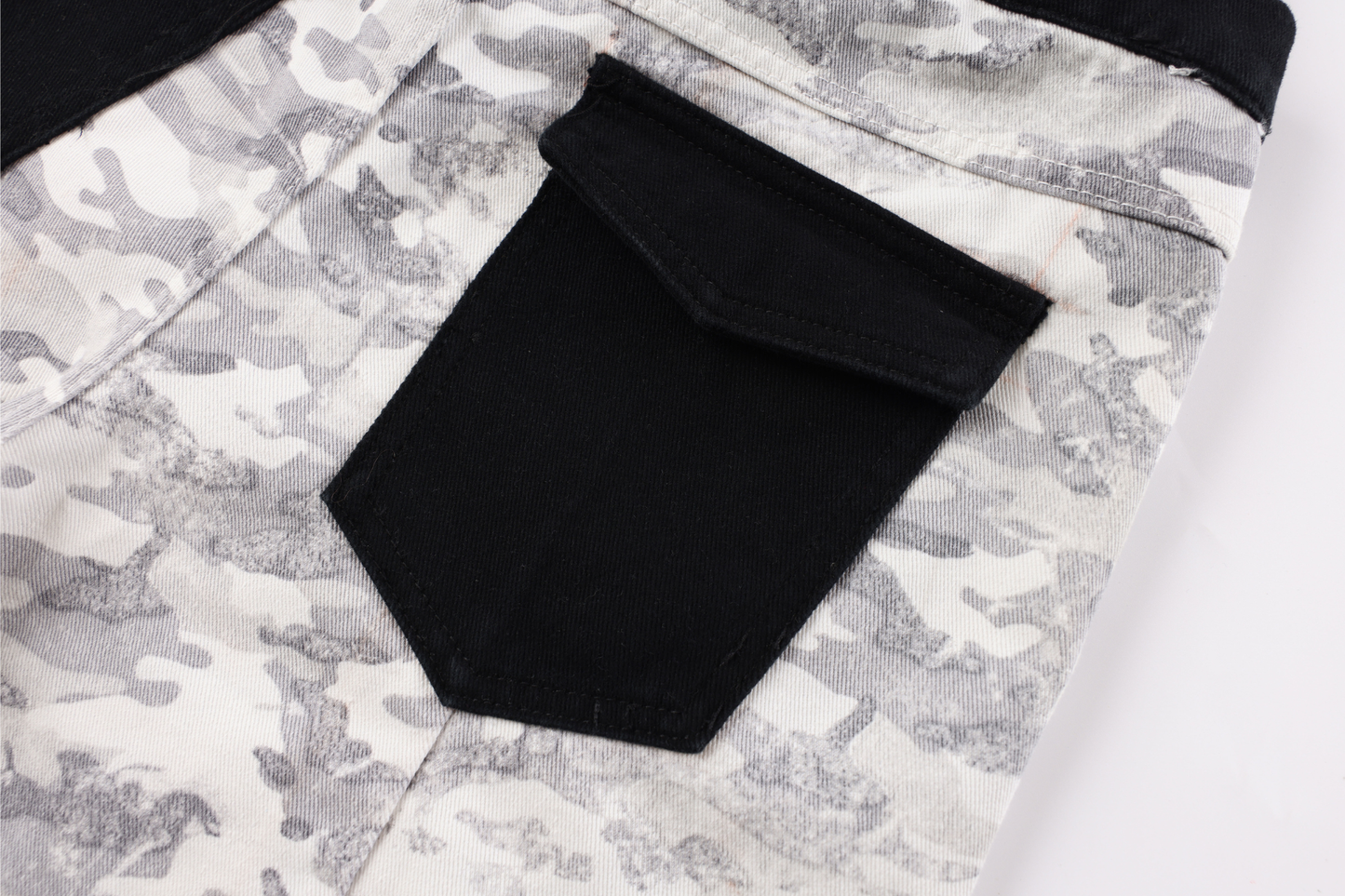 CapCabin Camo Patchwork Cargo Curved Pants