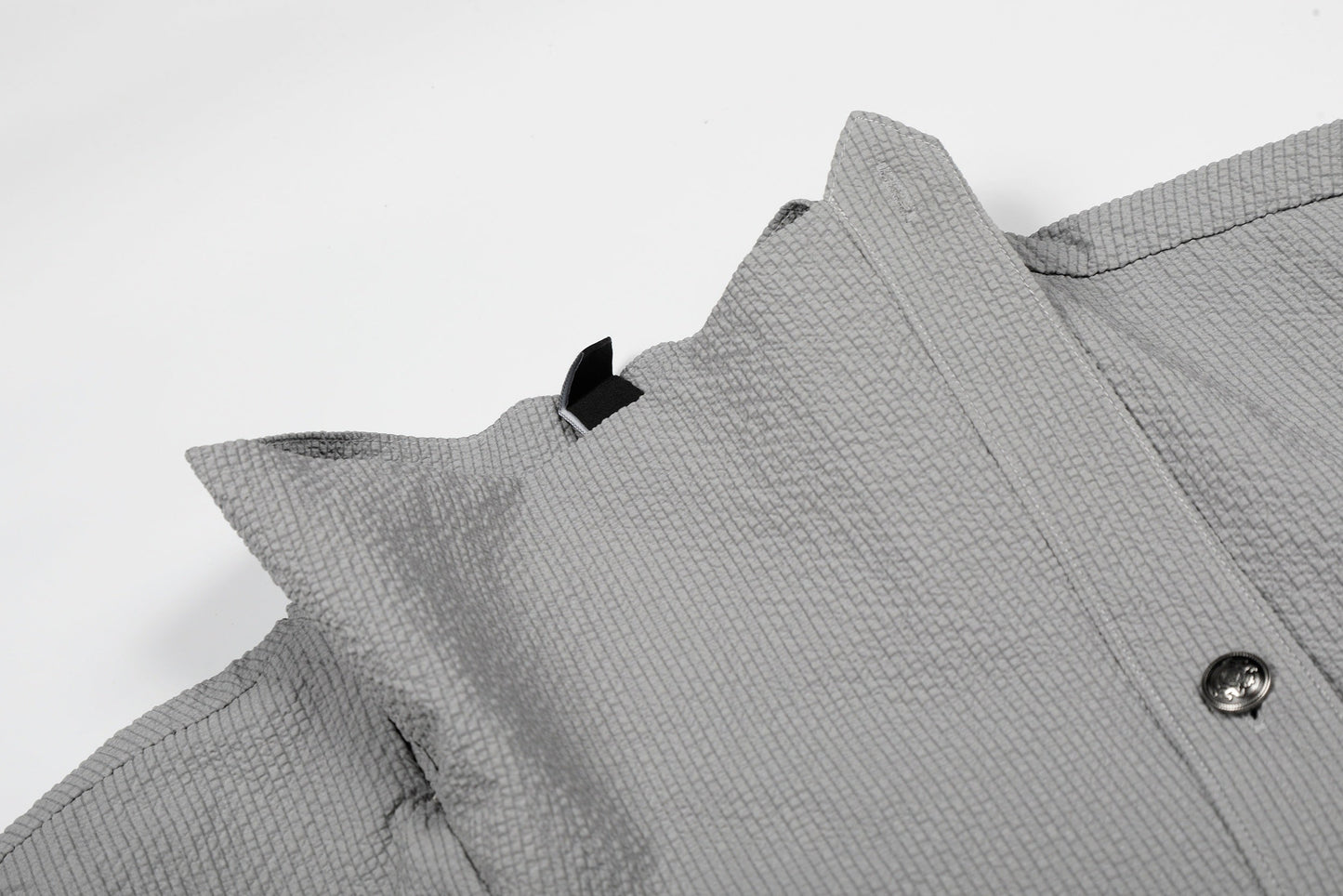 CapCabin “Asymmetrical Stand-Collar Shirt”
