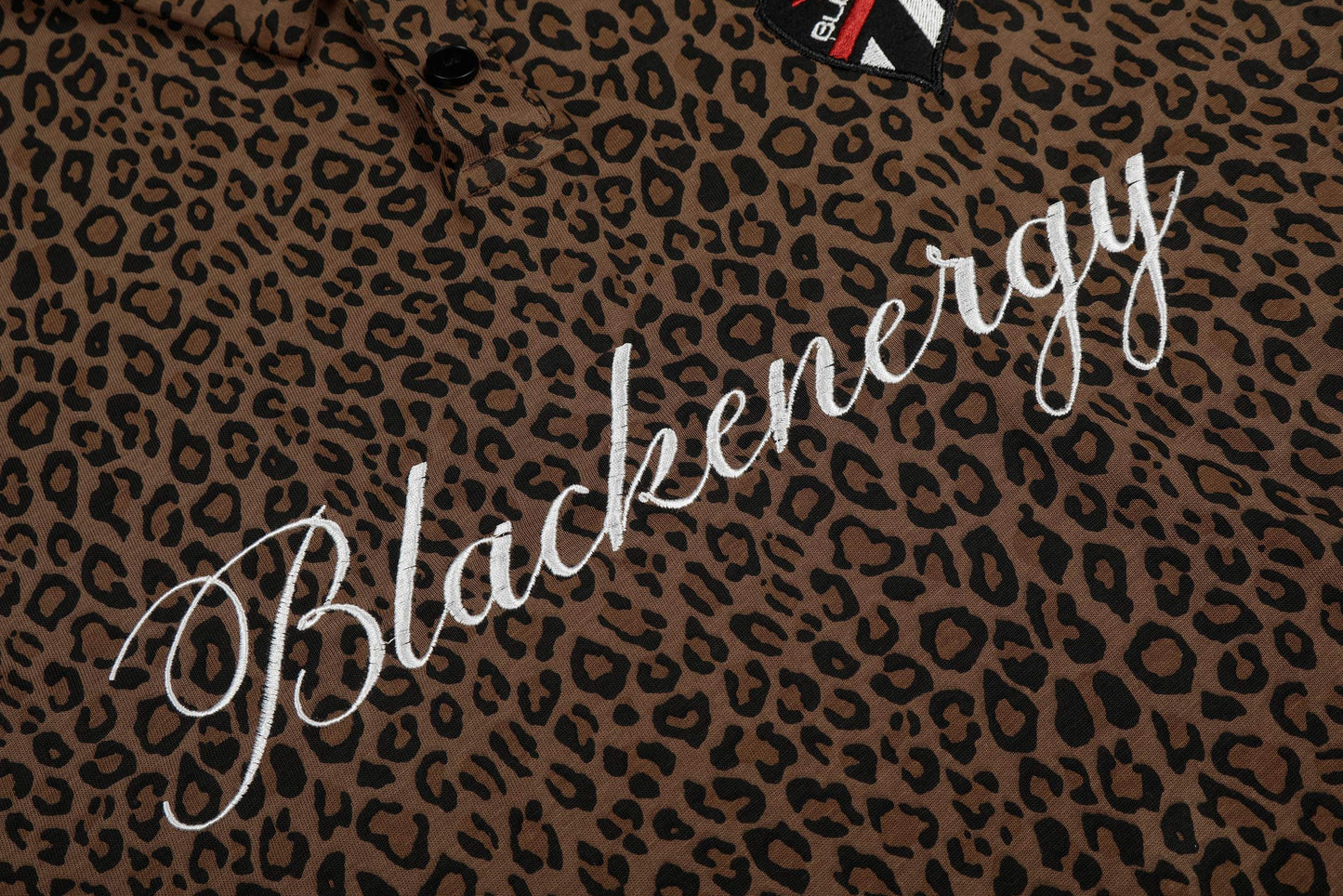 CapCabin “Leopard Script Polo Tee”