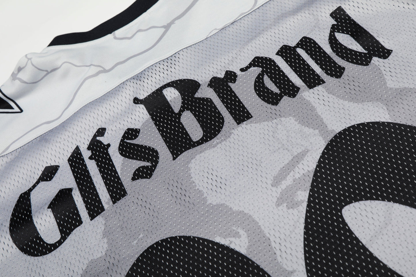 CapCabin Portrait Graphic Mesh Jersey