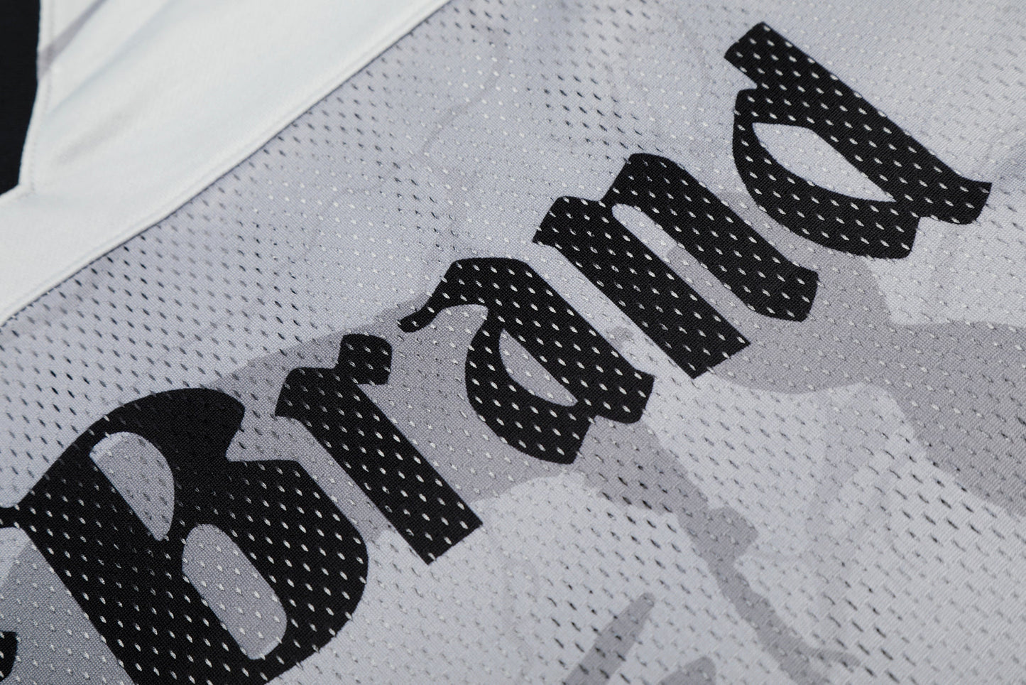 CapCabin Portrait Graphic Mesh Jersey