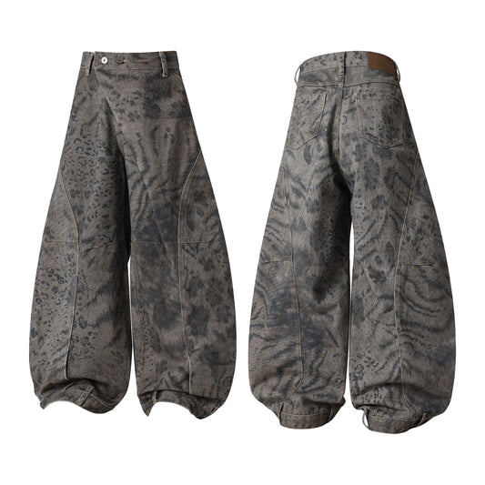 CapCabin “Shadow Predator Balloon Jeans”
