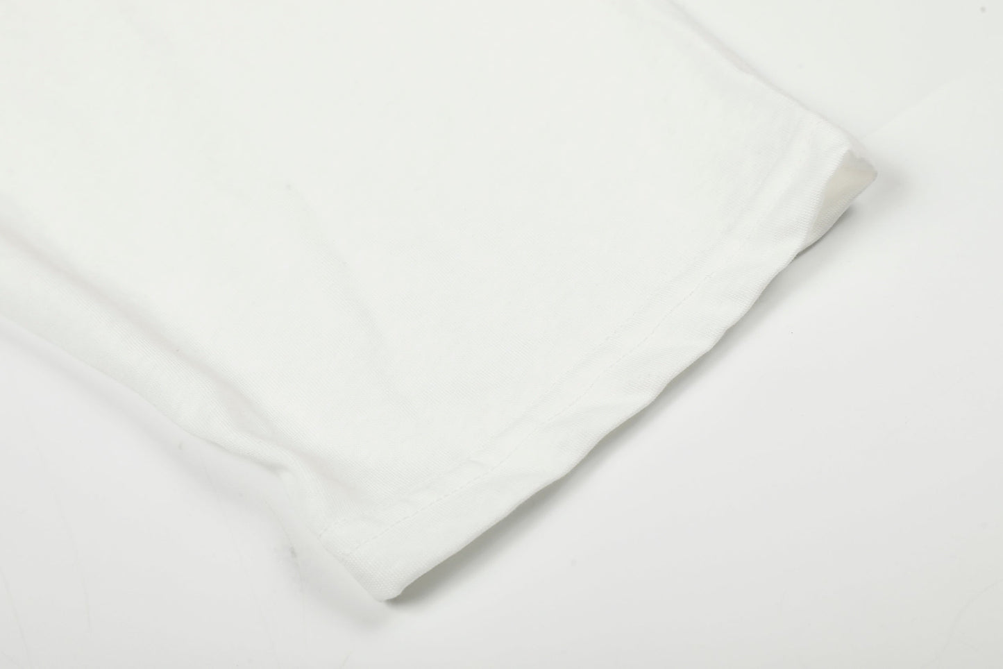 CapCabin Black Energy Long Sleeve Tee