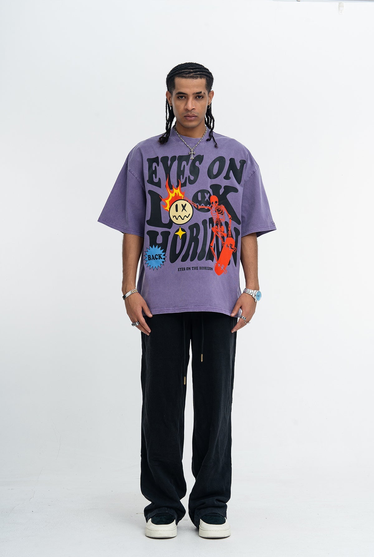 CapCabin “Eyes on the Horizon” Graphic Tee