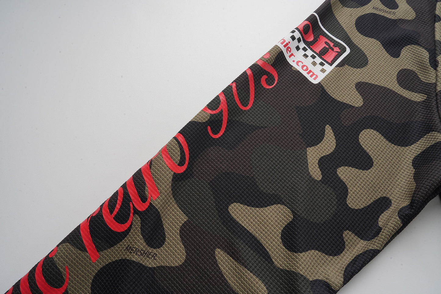 CapCabin Camo Graphic Long Sleeve Jersey