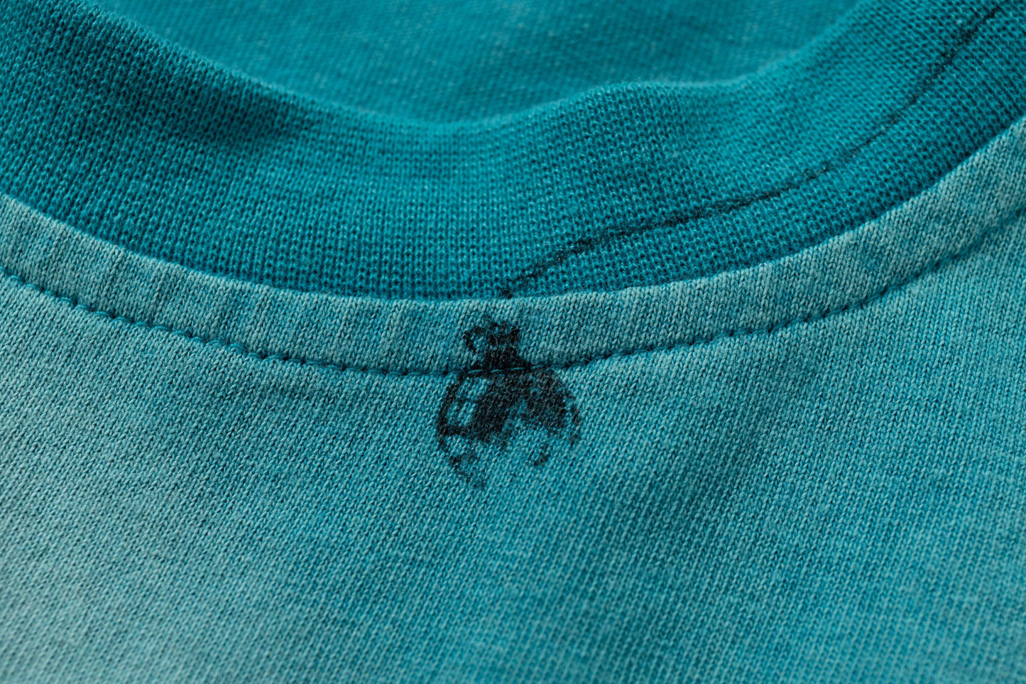 CapCabin “Abstract Sketch Washed Tee”
