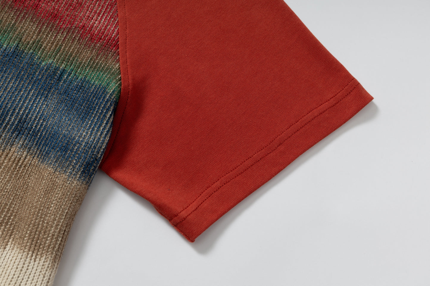 CapCabin Gradient Stripe Raglan Tee
