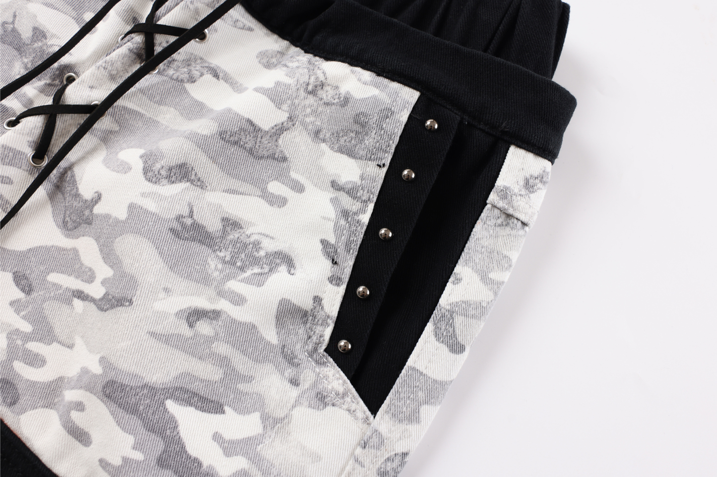 CapCabin Camo Patchwork Cargo Curved Pants