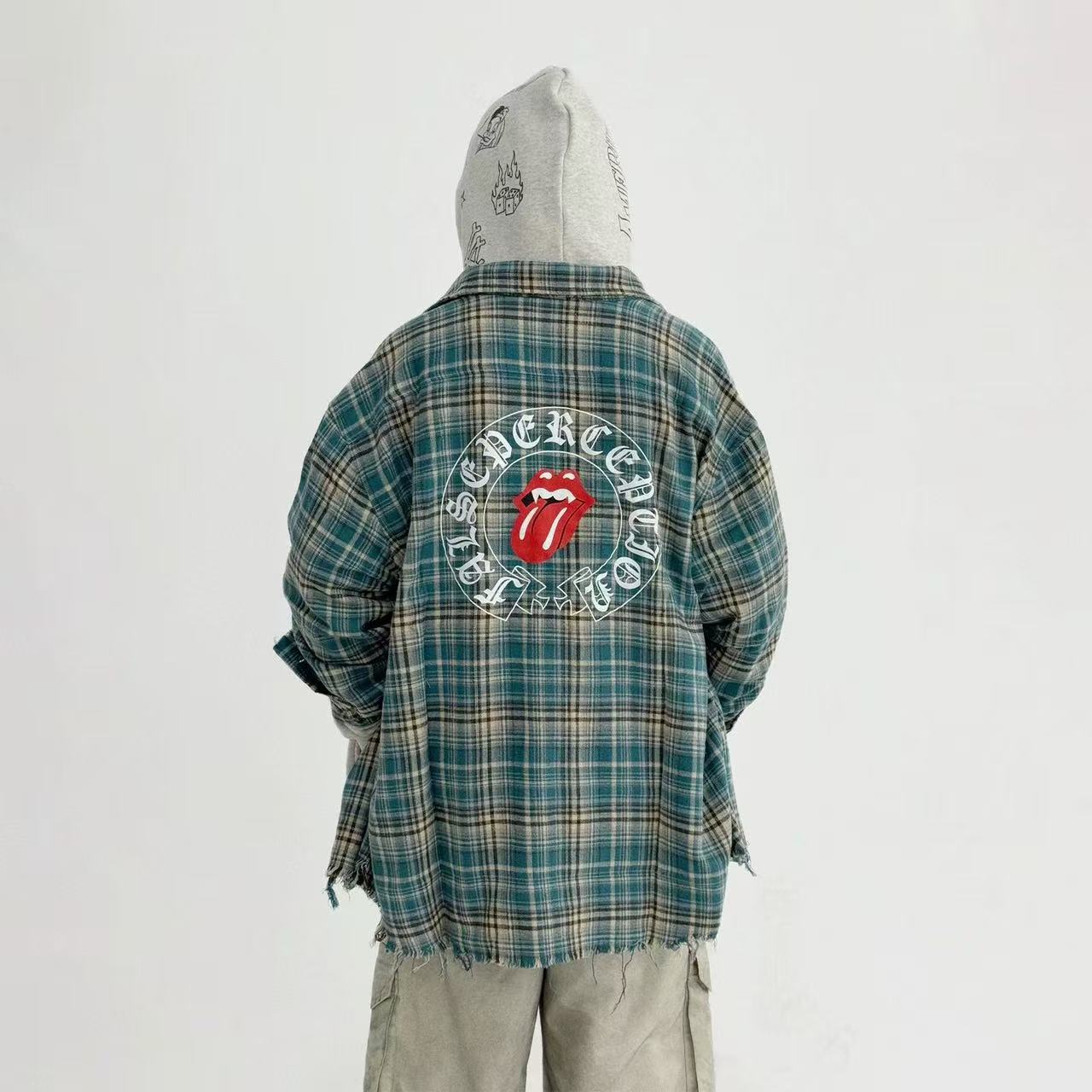 Vintage Plaid Graphic Frayed Hem Shirt