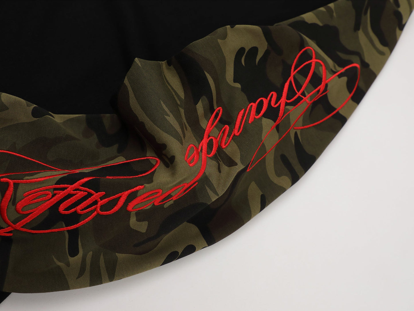 CapCabin Camo Sleeve Raglan Long Sleeve Tee