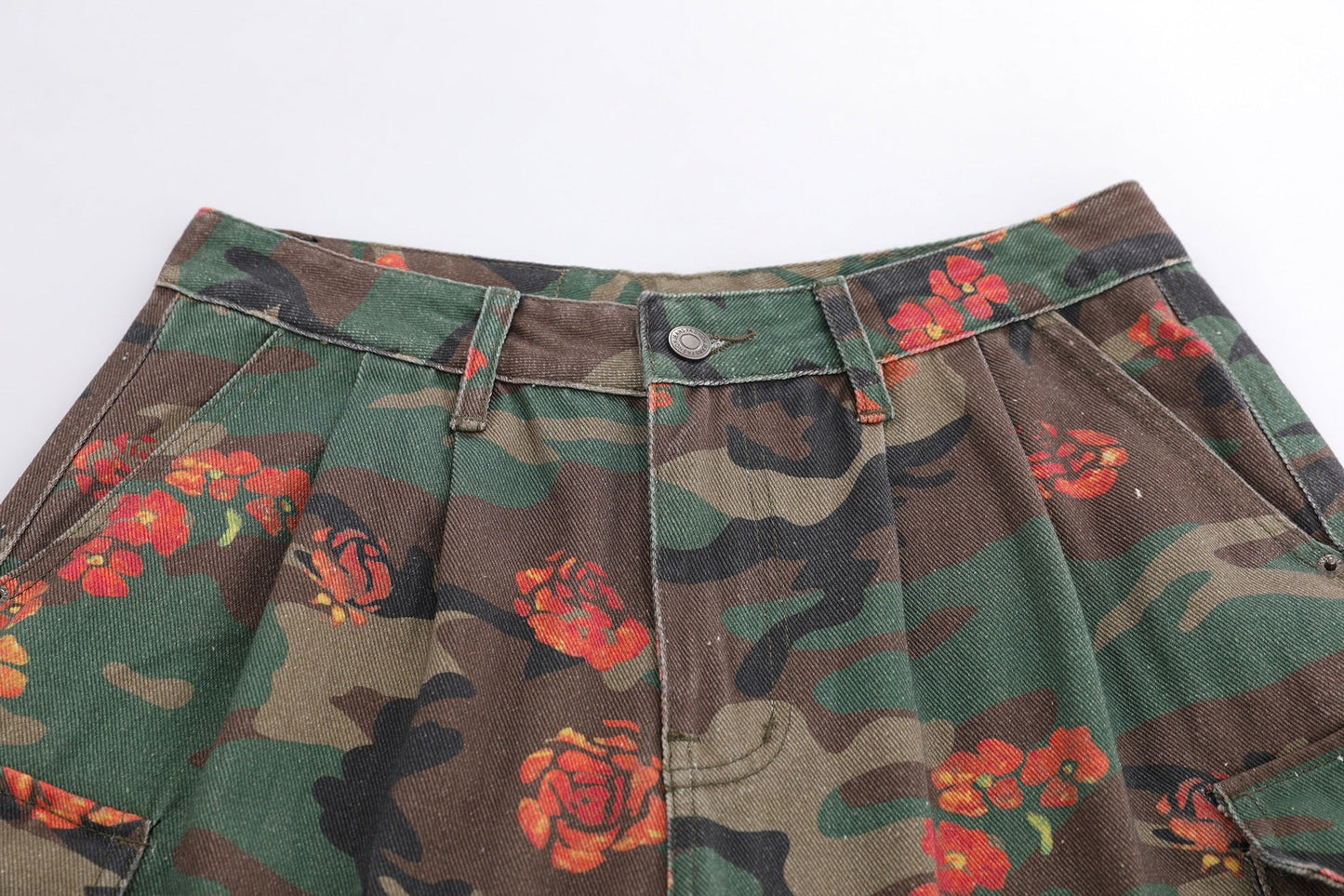 CapCabin “Floral Camo Cargo Shorts”