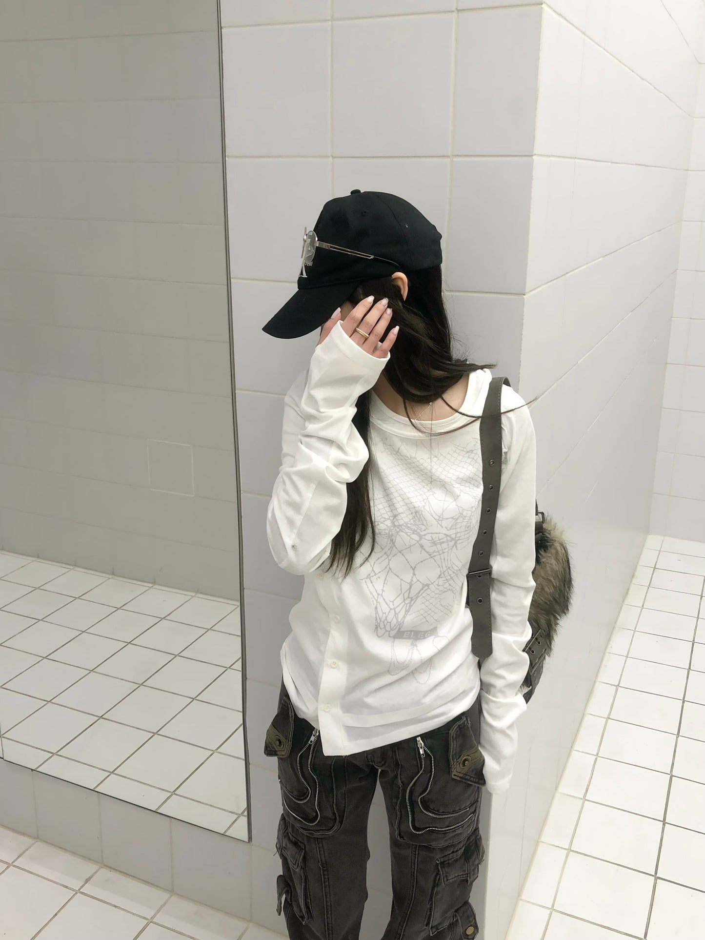 CapCabin Graphic Long Sleeve Tee