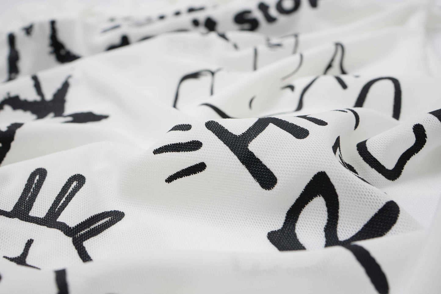 CapCabin Graphic Long Sleeve Top