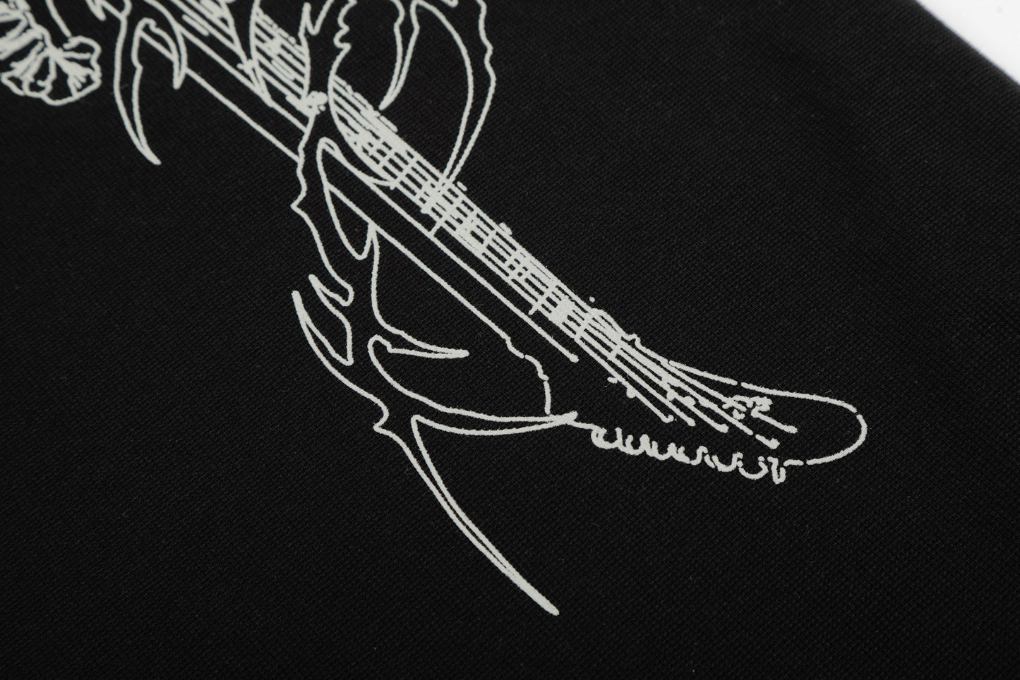 CapCabin “Leopard Collar Graphic Polo Tee”