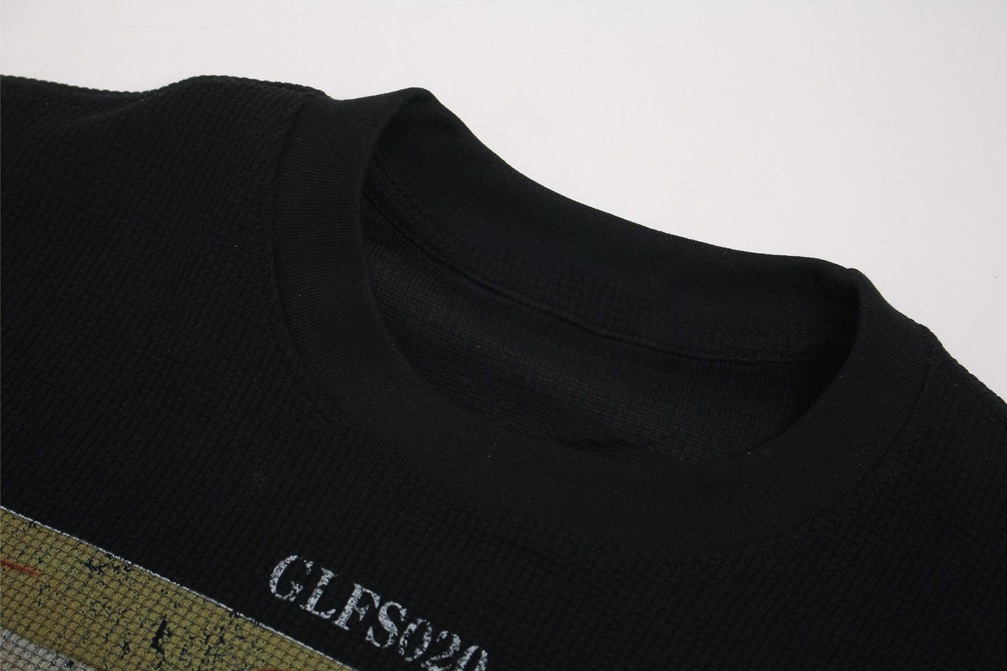 CapCabin Graphic Lip Print Tee